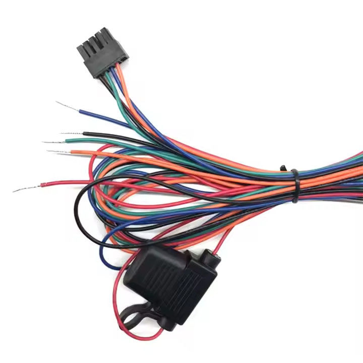 টেকসই যানবাহন ইউএল 1007 22awg তারের ধরণ এবং 20awg তারের রঙের সাথে কাস্টম গাড়ি ওয়্যারিং হারনেস